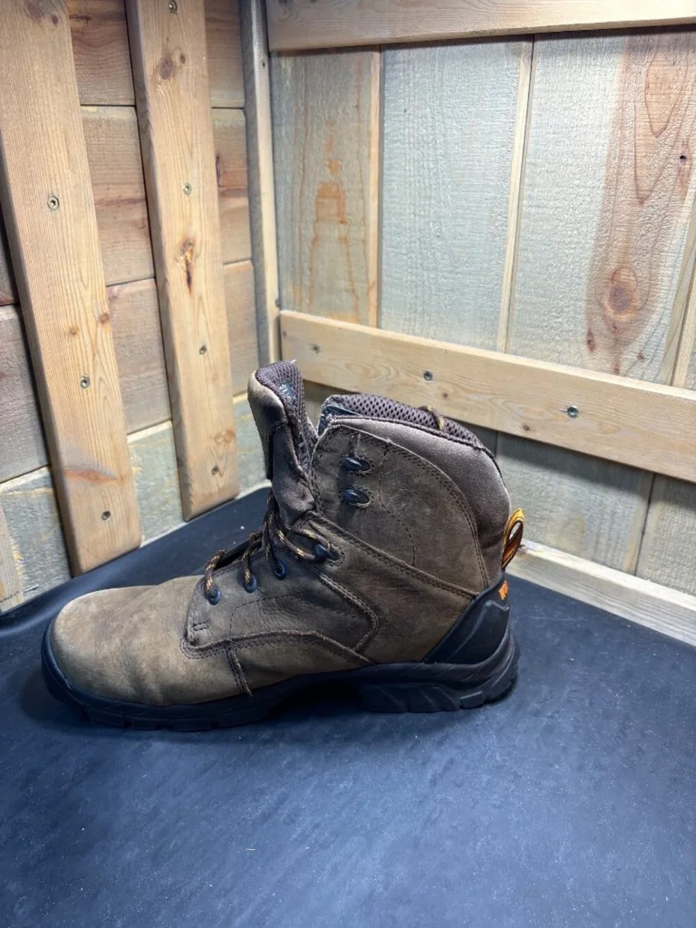 Wolverine W10648 Brown Waterproof Work Boots Men's US 10.5 EW UK 9.5 EU 43.5